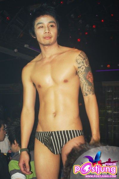 Sexy men in the office - Gstar+SeeKdance