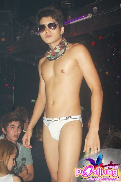 Sexy men in the office - Gstar+SeeKdance