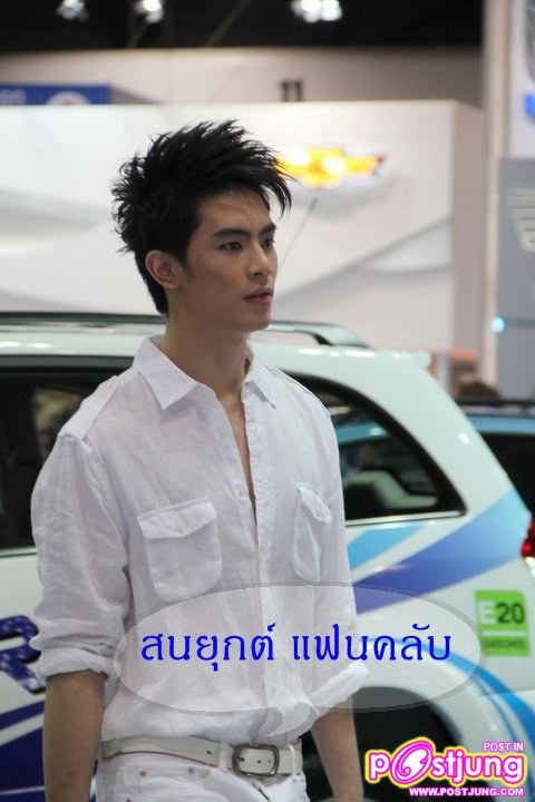 สนยุกต์ @งานMOTOR EXPO 2010