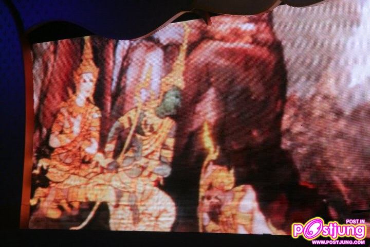 โดม งานSiam Paragon the Glorious 5th Anniversary