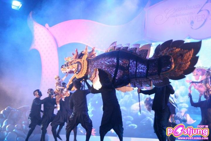 โดม งานSiam Paragon the Glorious 5th Anniversary