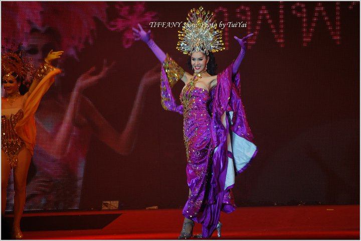 :+:สาวสวยจากทิฟฟานี่โชว์พัทยา:+: