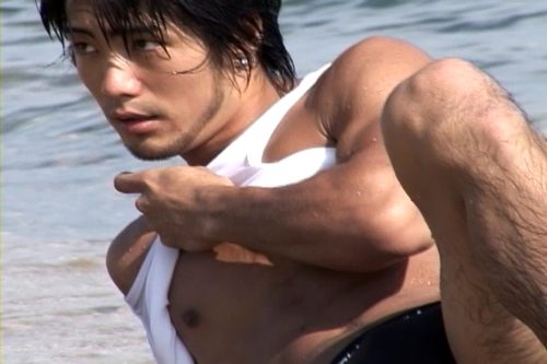 เบื้องหลัง ตี๋ญี่ปุ่น ตอน เล่นน้ำ