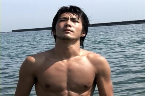 เบื้องหลัง ตี๋ญี่ปุ่น ตอน เล่นน้ำ