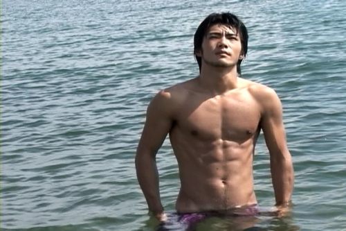 เบื้องหลัง ตี๋ญี่ปุ่น ตอน เล่นน้ำ