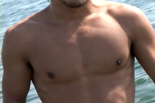 เบื้องหลัง ตี๋ญี่ปุ่น ตอน เล่นน้ำ