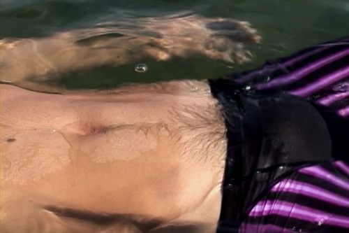 เบื้องหลัง ตี๋ญี่ปุ่น ตอน เล่นน้ำ