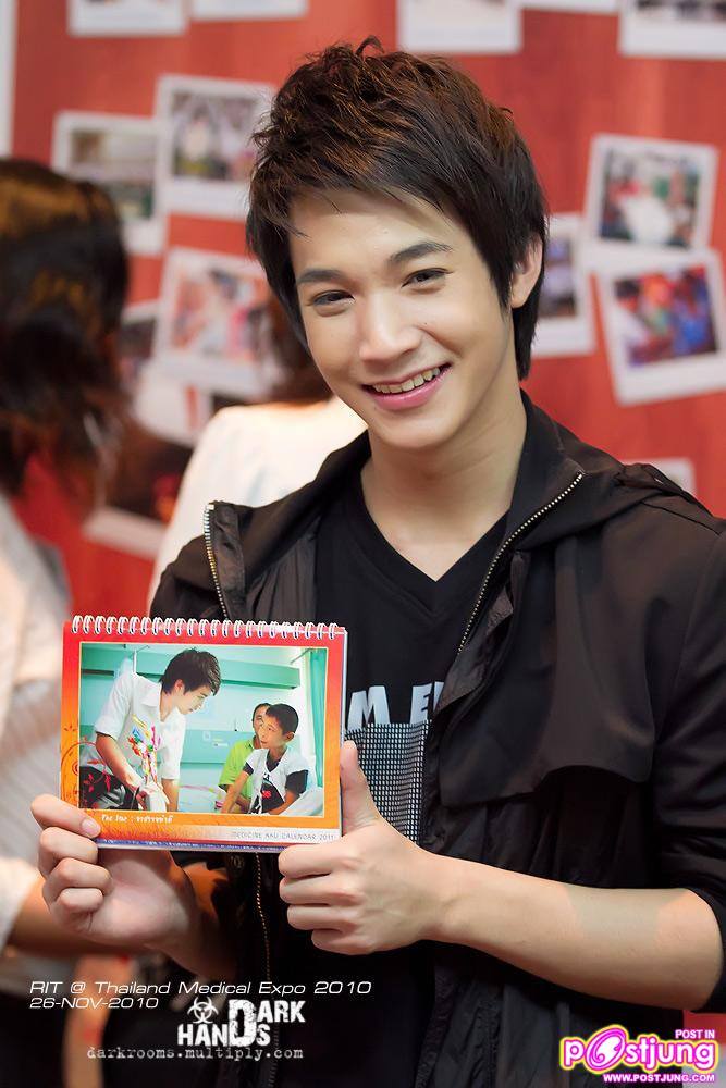 นายแบบประชาสัมพันธ์ ปฏิทิน คณะแพทย์ฯ มข.