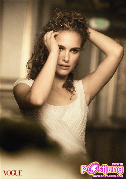 Natalie Portman US Vogue January 2011