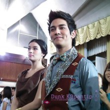 กัน&รุจ งานเดินแบบผ้าไหม ที่สวนอัมพร