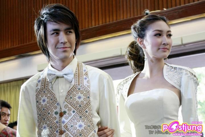 กัน&รุจ งานเดินแบบผ้าไหม ที่สวนอัมพร