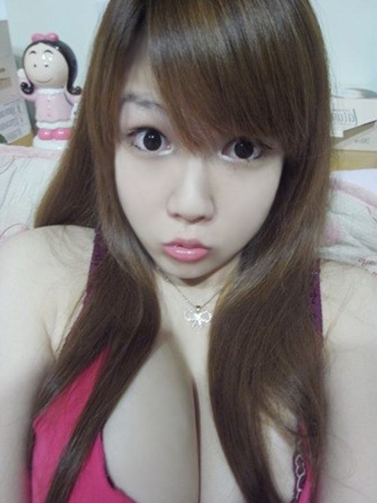 .....ขาวจังเลย