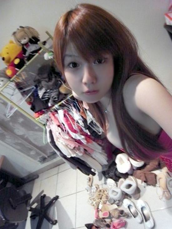 .....ขาวจังเลย