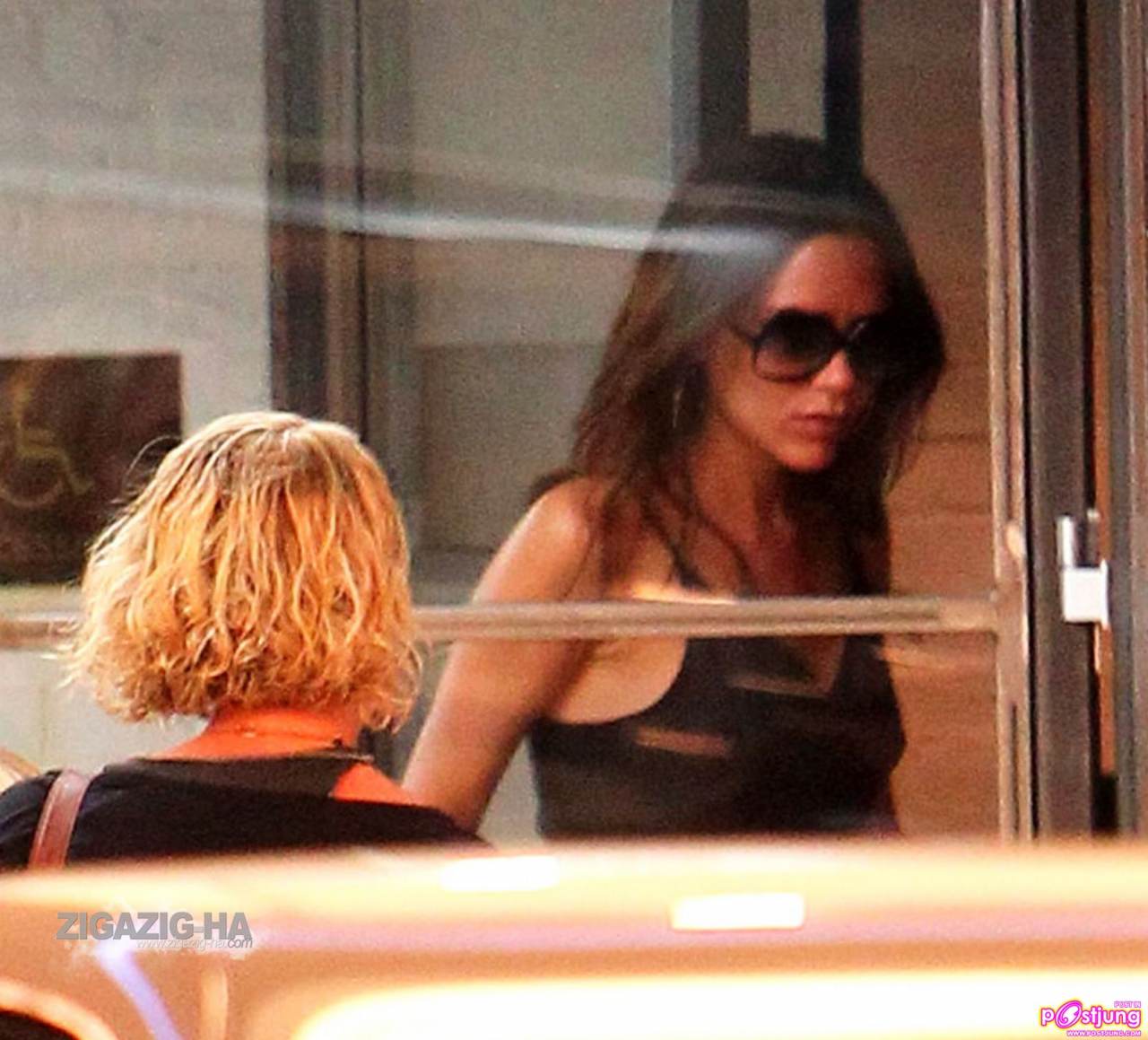 26 ออกจาก clubhouse