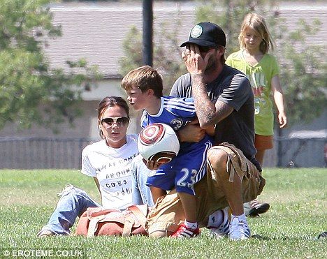 ชุดไหนเริ่ดที่สุดในเดือนกันยา เดือนนี้!!!!