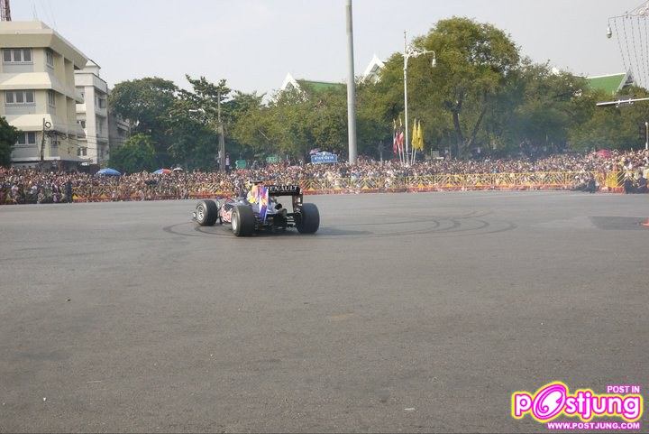 Street Of Kings ราชดำเนิน เรดบูล แบงค็อก 2010