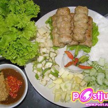 แหนมเนือง