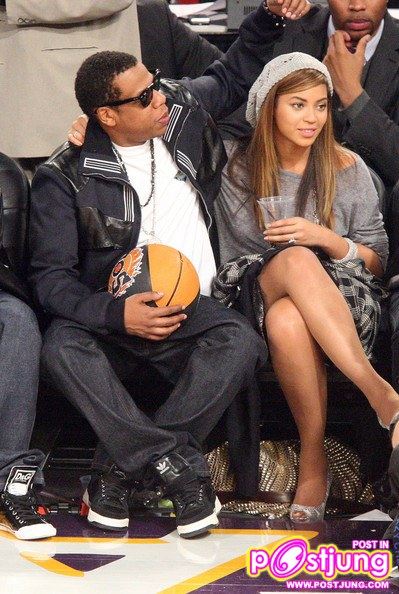 Jay Z & Beyonce คุณว่าคู่รักคู่นี้เป็นอย่างไร...??