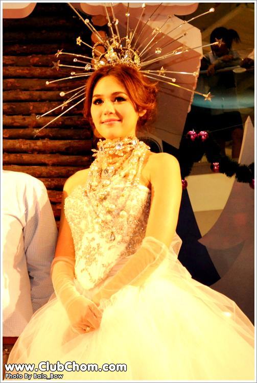 เวียร์ ชมพู่ เจ้าชายและเจ้าหญิงในโลกนิทาน