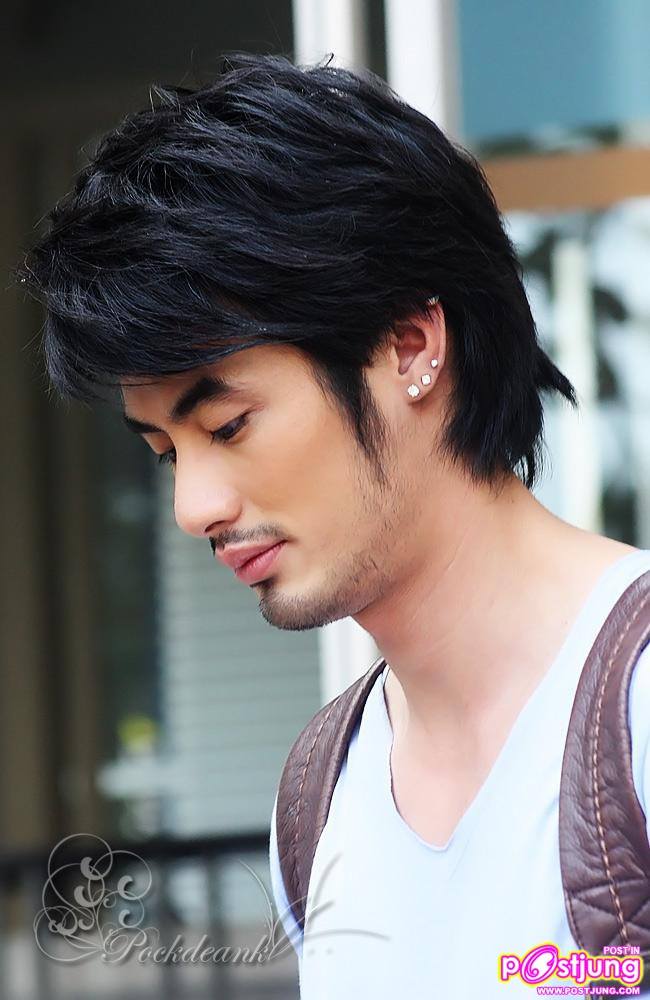 แน็ก ชาลี/ เก้า /บอย ปกรณ์/ ญาญ่า/ คิมเบอร์ลี่ /ชิน ชินวุฒ หลังอัดรายการราตรีสโมสร