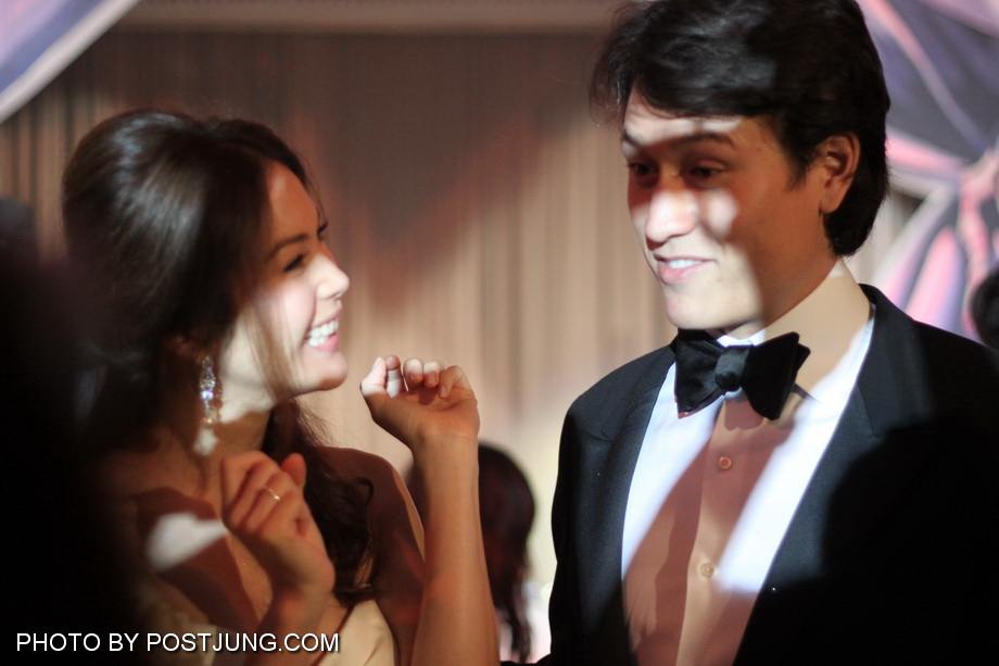 โพสท์จัง เก็บภาพบรรยากาศงานมงคลสมรส พอลล่า& เอ็ดเวิร์ดมาฝาก..