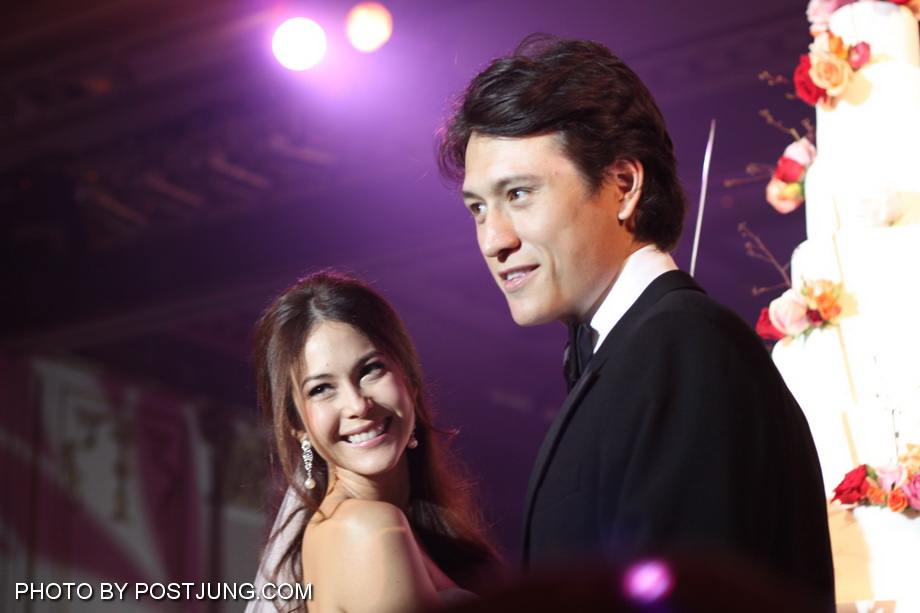 โพสท์จัง เก็บภาพบรรยากาศงานมงคลสมรส พอลล่า& เอ็ดเวิร์ดมาฝาก..