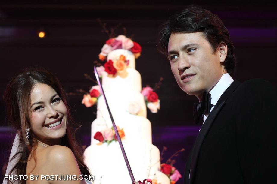 โพสท์จัง เก็บภาพบรรยากาศงานมงคลสมรส พอลล่า& เอ็ดเวิร์ดมาฝาก..