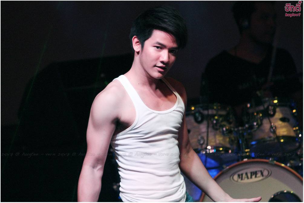 รวมภาพ sexy เล็กๆของรอน ภัทรภณ นักแสดงดาวรุ่งช่อง3