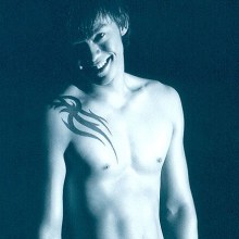 นิกกี้ เด็กผี สุดหวิว