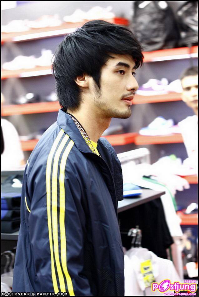 หมาก บอย มิ้นต์ หยาดทิพย์ งานฉลองเปิดร้าน FiT Sports, Central Pinklao