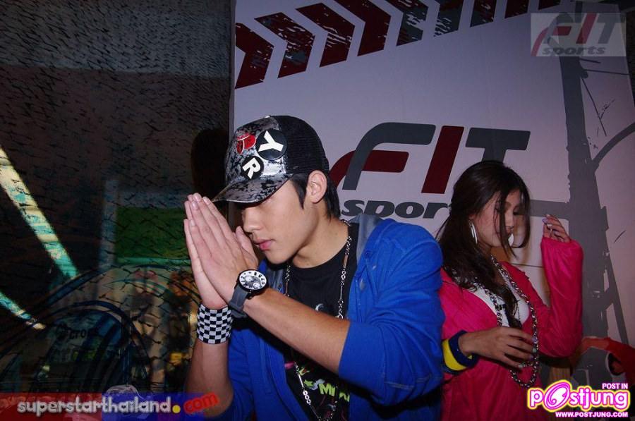 หมาก บอย มิ้นต์ หยาดทิพย์ งานฉลองเปิดร้าน FiT Sports, Central Pinklao