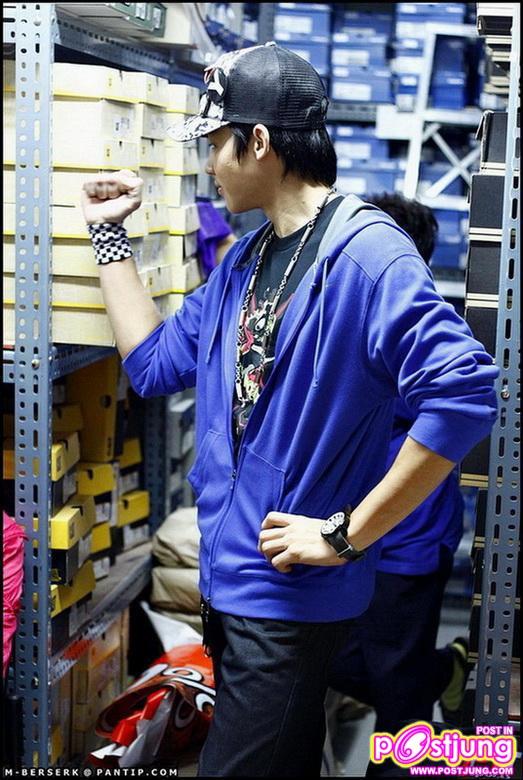 หมาก บอย มิ้นต์ หยาดทิพย์ งานฉลองเปิดร้าน FiT Sports, Central Pinklao