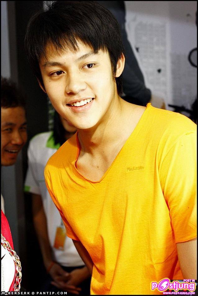 หมาก บอย มิ้นต์ หยาดทิพย์ งานฉลองเปิดร้าน FiT Sports, Central Pinklao