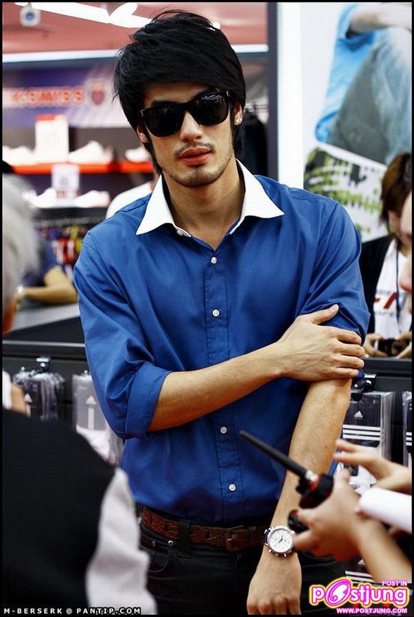 หมาก บอย มิ้นต์ หยาดทิพย์ งานฉลองเปิดร้าน FiT Sports, Central Pinklao