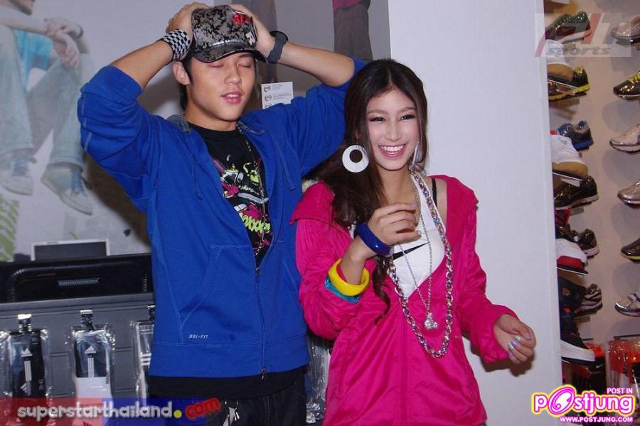 หมาก บอย มิ้นต์ หยาดทิพย์ งานฉลองเปิดร้าน FiT Sports, Central Pinklao