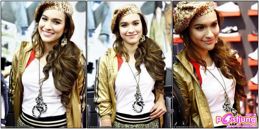 หมาก บอย มิ้นต์ หยาดทิพย์ งานฉลองเปิดร้าน FiT Sports, Central Pinklao