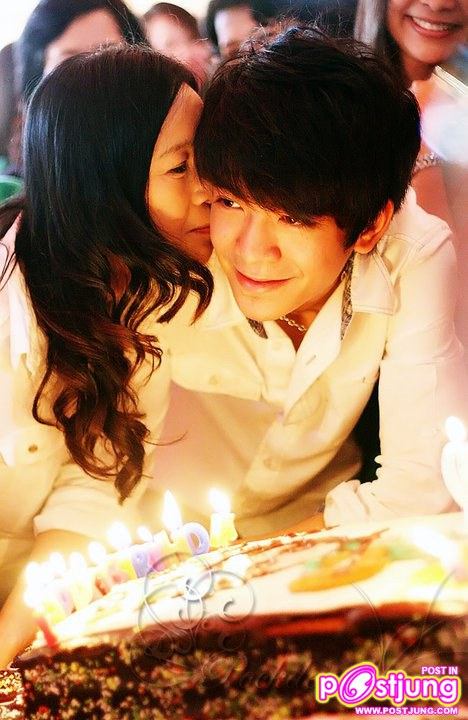 Pic.ต้อลทำบุญวันเกิด