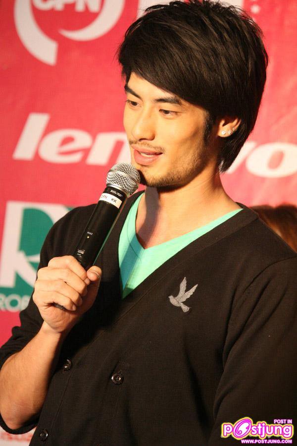 บอย ปกรณ์ ร่วมงานครบรอบ 1 ปี เซ็นทรัลพลาซา ขอนแก่น