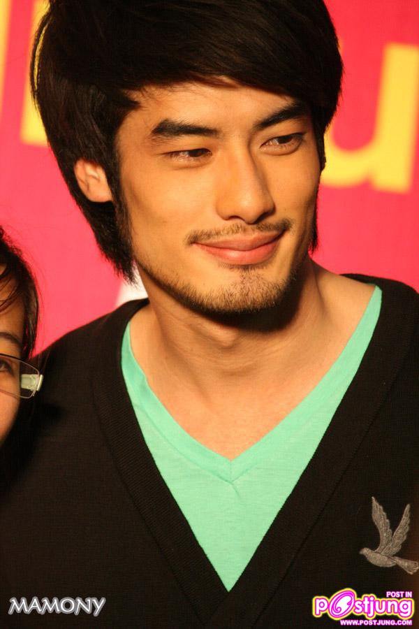 บอย ปกรณ์ ร่วมงานครบรอบ 1 ปี เซ็นทรัลพลาซา ขอนแก่น