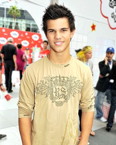 10 อันดับหนุ่มสุดเซ็กซี่แห่งปี 2010