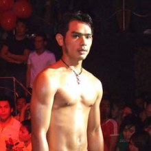 ประกวดชายงาม