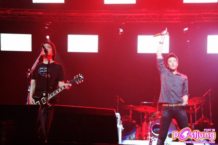 โดม @คอนเสิร์ต เกี่ยวก้อย อัสนีย์-วสันต์