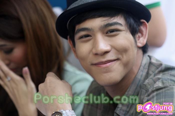 พอร์ช แจกลายเซ็น+ปฏิทินปีใหม่2554 ที่ช่อง 7