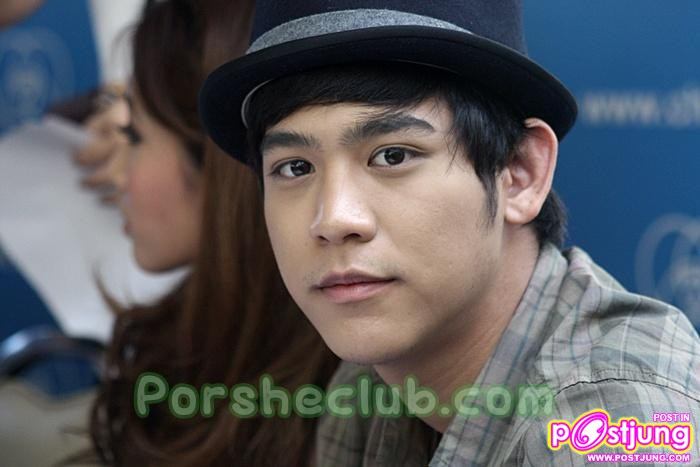 พอร์ช แจกลายเซ็น+ปฏิทินปีใหม่2554 ที่ช่อง 7