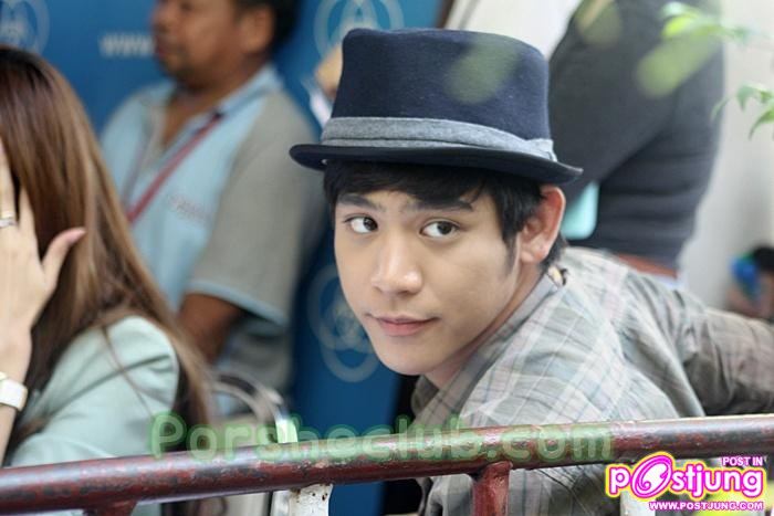 พอร์ช แจกลายเซ็น+ปฏิทินปีใหม่2554 ที่ช่อง 7