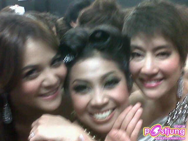 อุ้ม พิธีกรสาวสุดฮาแห่งรายการ ว้าวดารา!