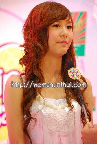 แฟชั่นทรงผมดารา