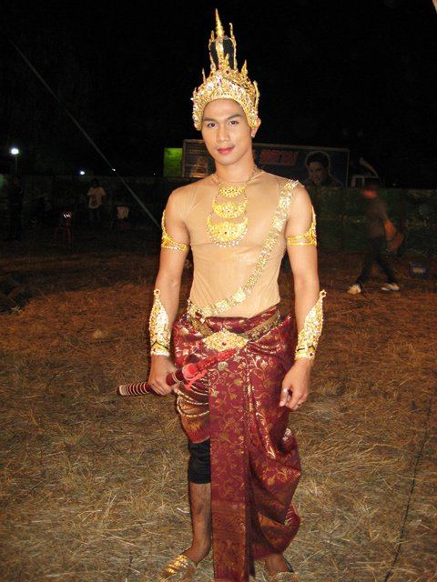 พี่เอกรัตน์...... หนุ่มหล่อจาก.....ศรีวิชัยโชว์