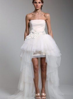 เทรนด์ชุดเจ้าสาว 2011