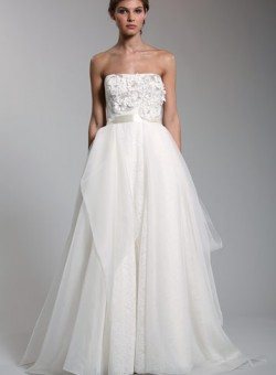 เทรนด์ชุดเจ้าสาว 2011